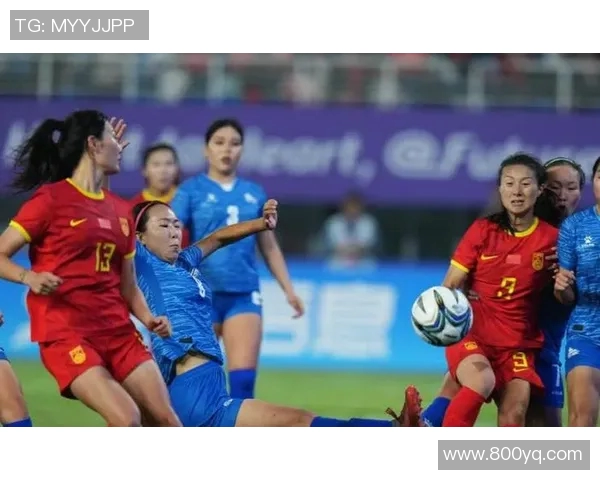 女足主力前锋重伤归来首次合练引爆全场欢呼激动人心