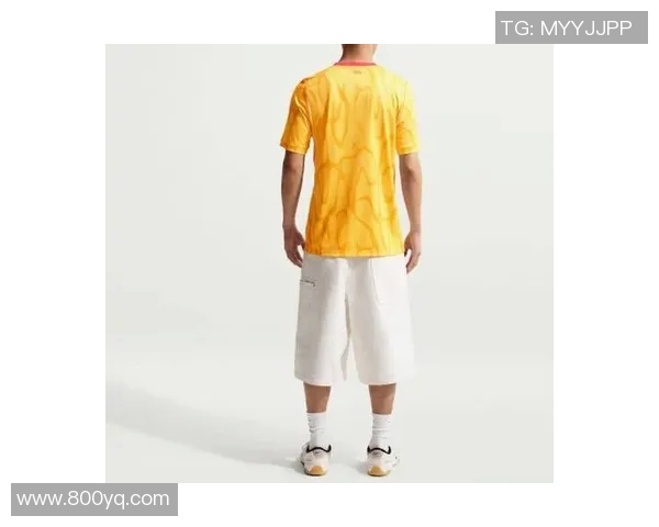 国家队全新球衣发布设计融汇传统文化元素展现独特民族风采